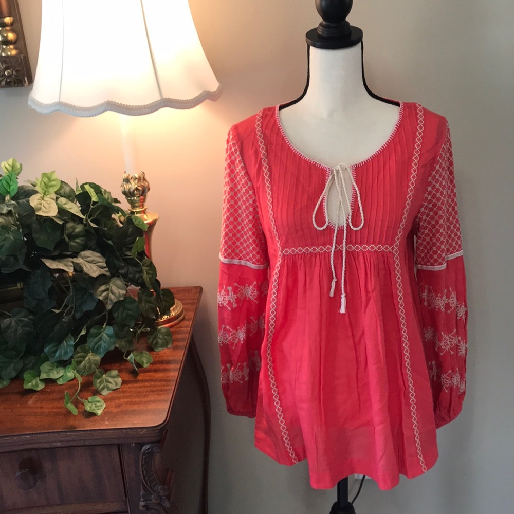 Free People top. 100% cotton.